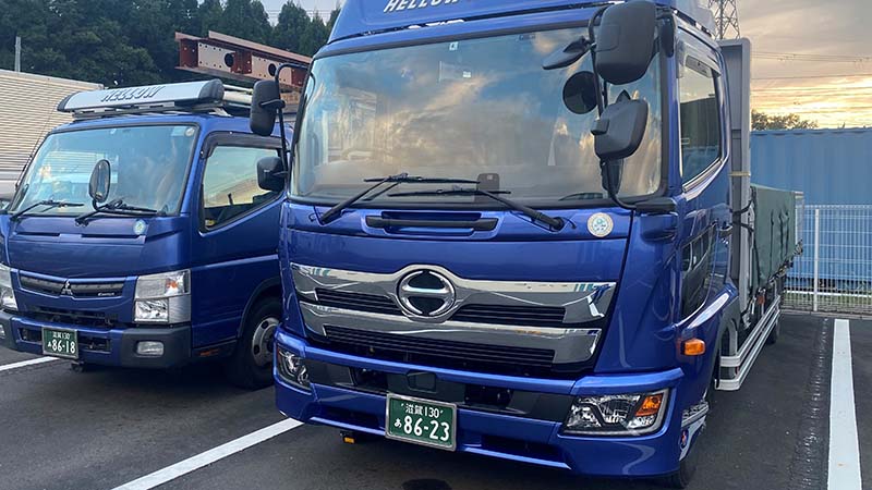 4t平ボディ車