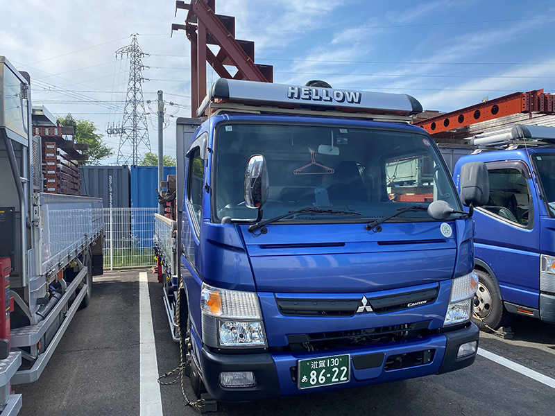 2t平ボディ車